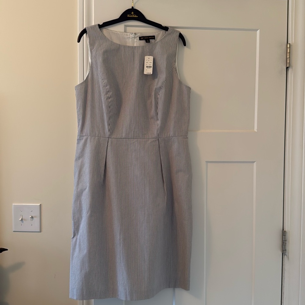 Brooks Brothers classic seersucker Dress Size 12 NWT